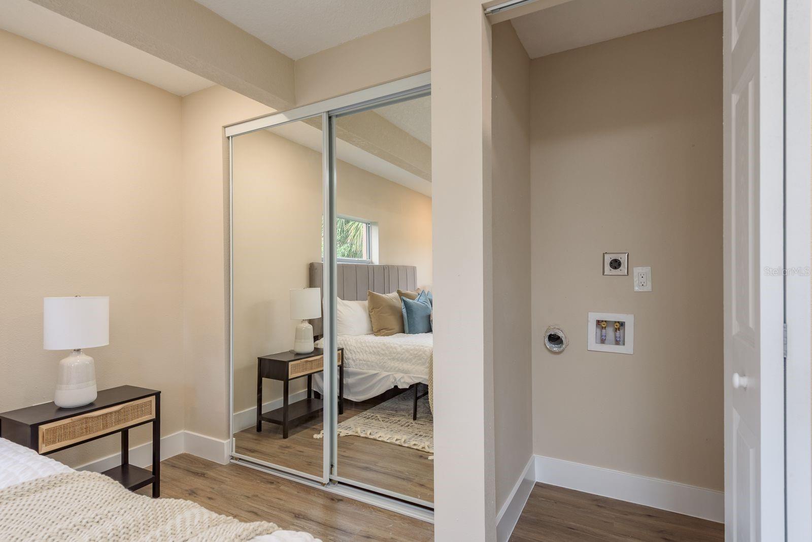 Image 14 of 22 For 2480 Del Rio Way