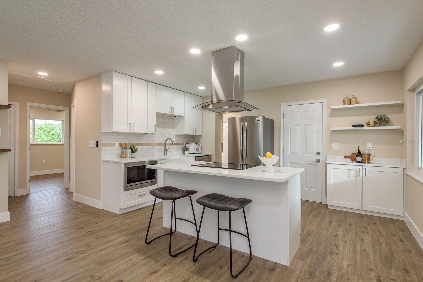 Image 5 of 22 For 2480 Del Rio Way