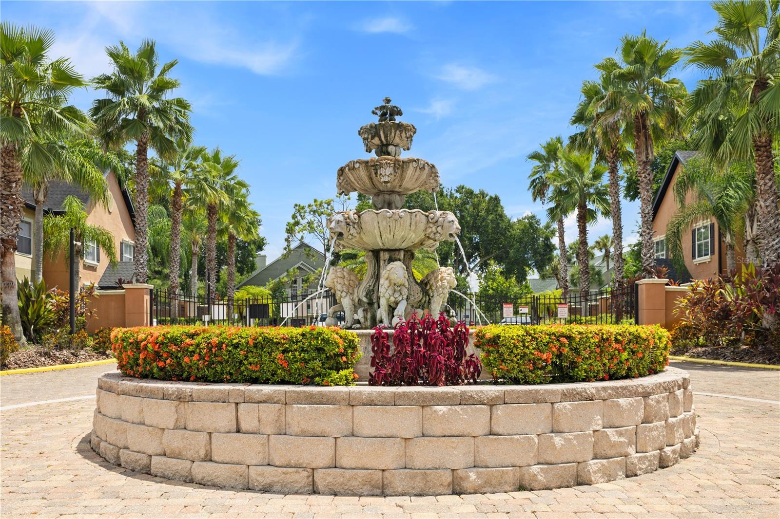 Image 5 of 27 For 6017 Westgate Drive 913