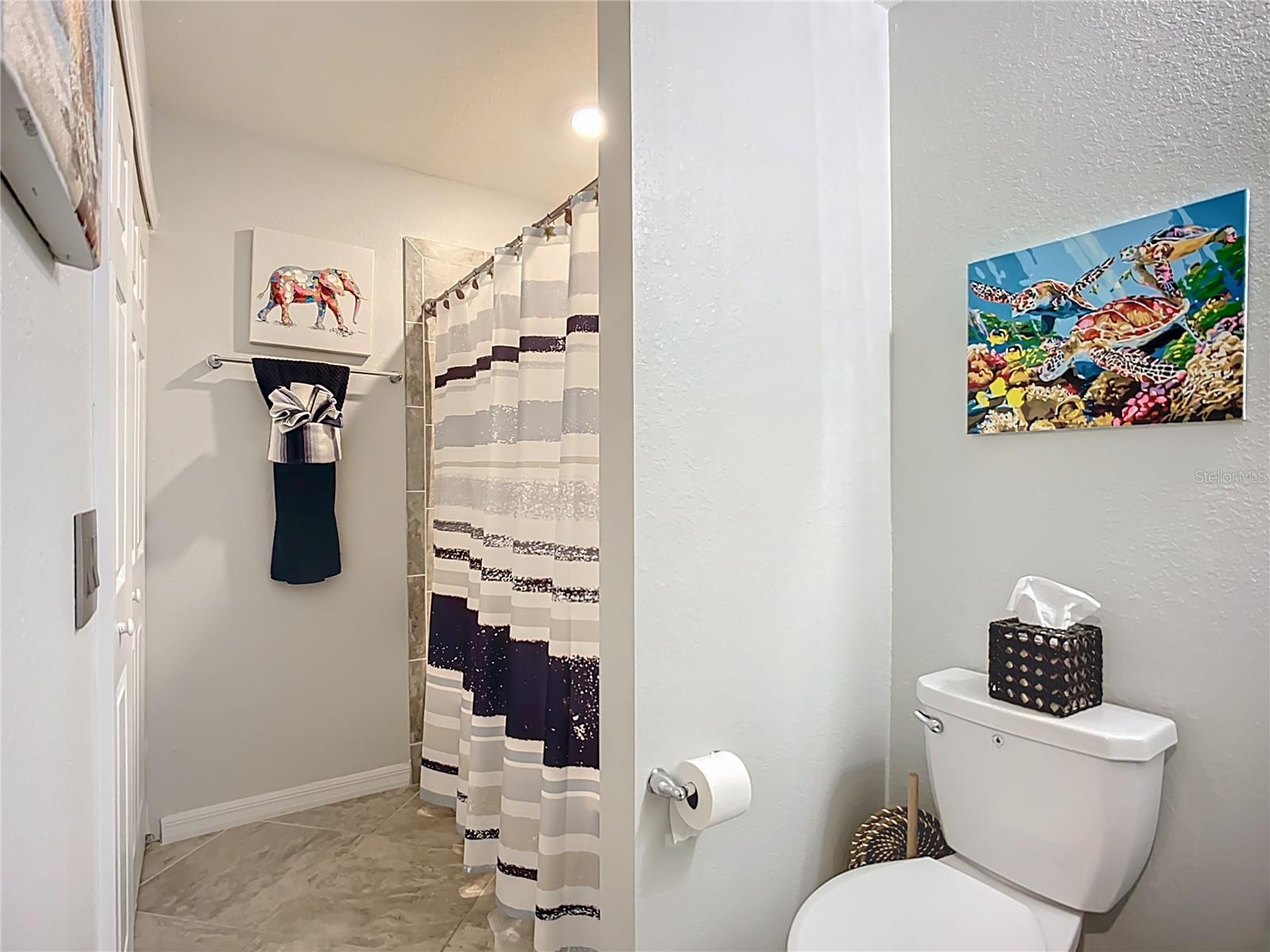 Image 14 of 38 For 920 Tidewater Shores Loop 205