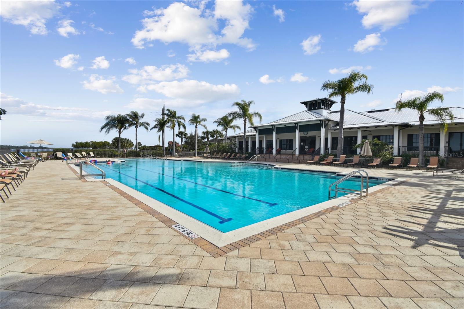 Image 32 of 38 For 920 Tidewater Shores Loop 205