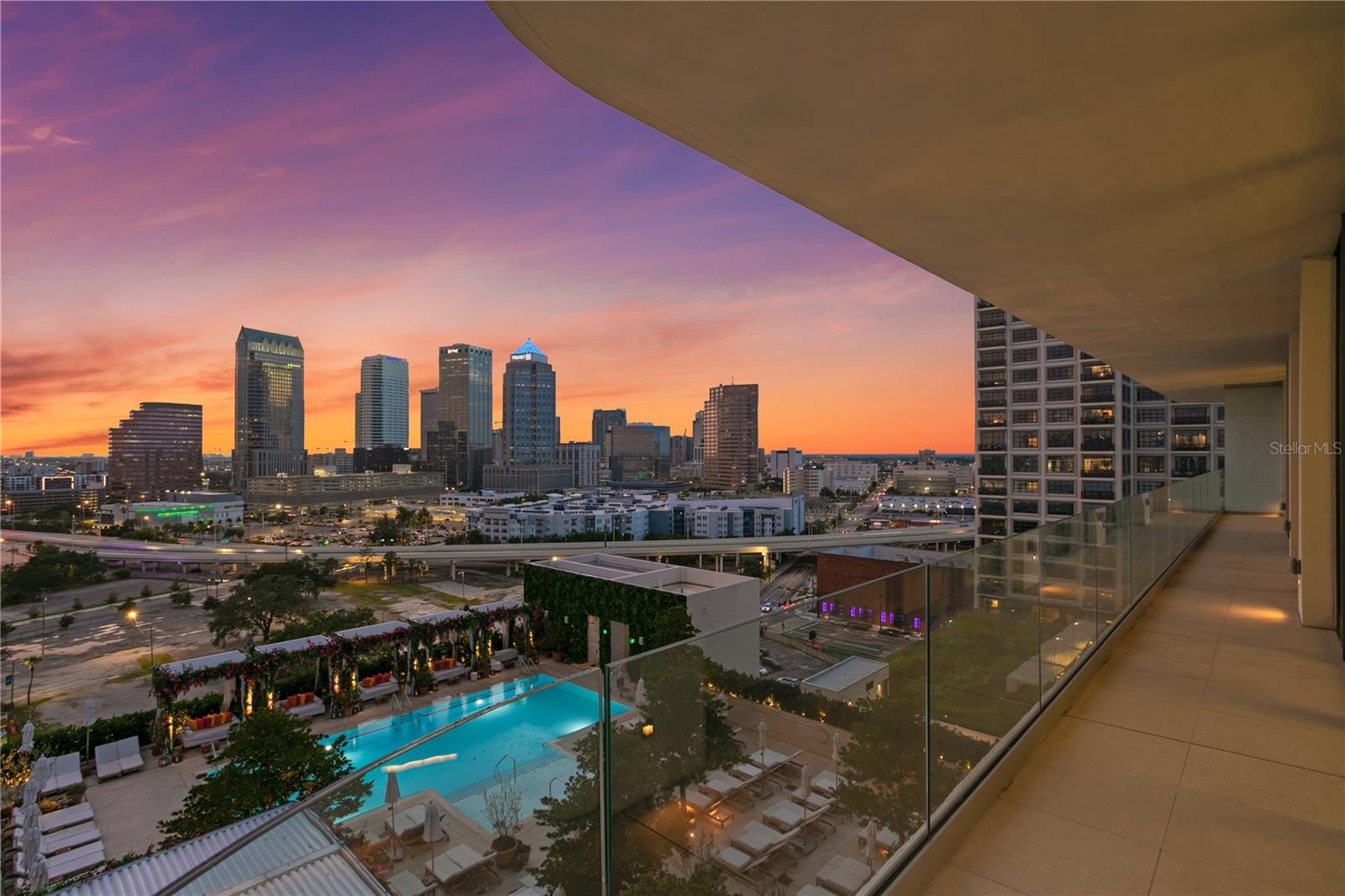 Image 3 of 51 For 1000 Water Street 1201