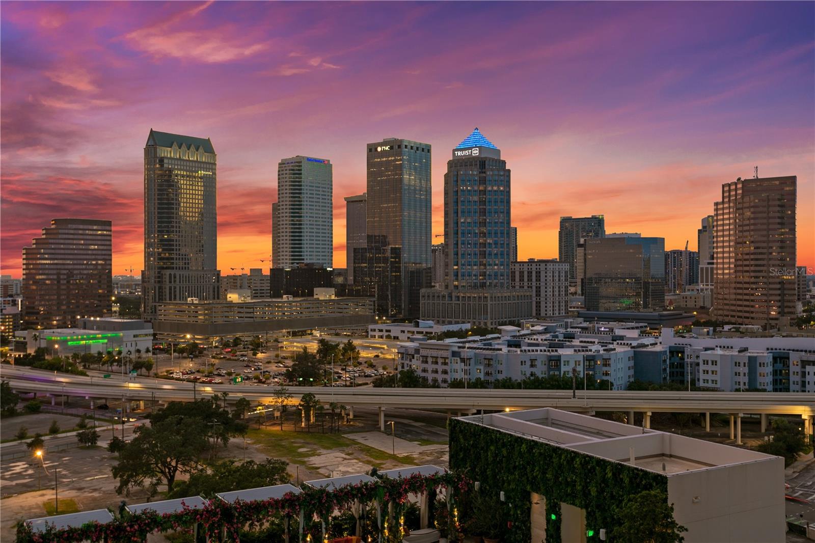 Image 4 of 51 For 1000 Water Street 1201