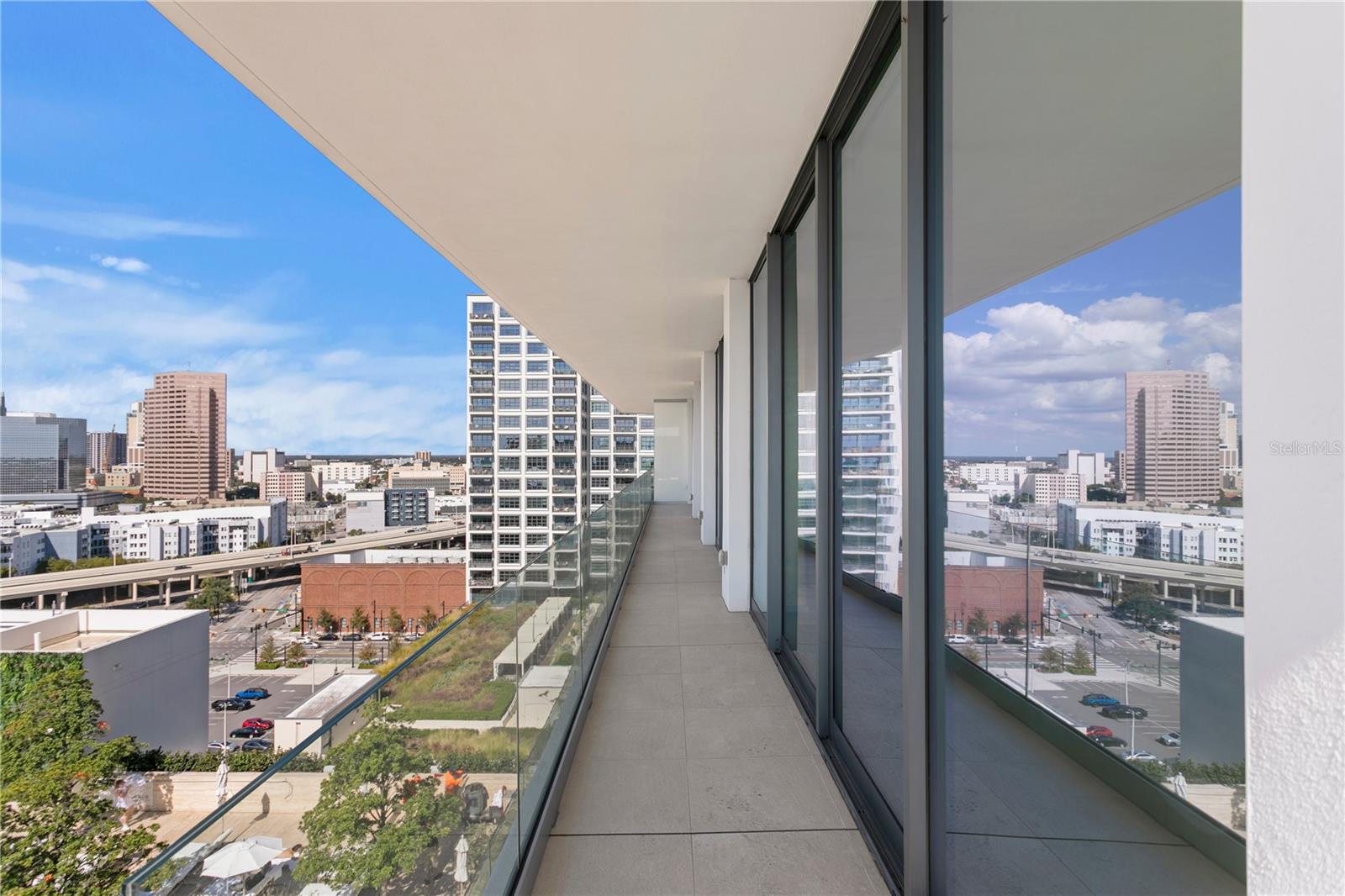 Image 47 of 51 For 1000 Water Street 1201