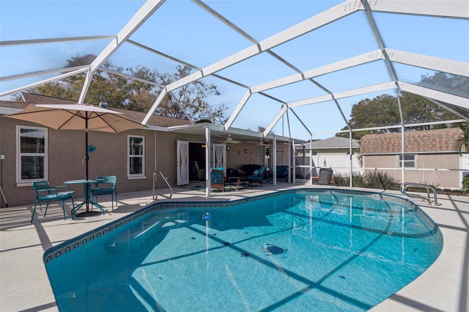 Listing photo id 0 for 11309 112th Court