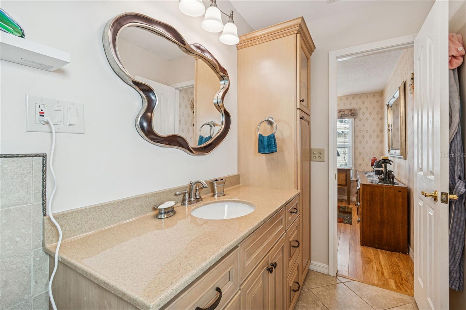 Listing photo id 20 for 11309 112th Court