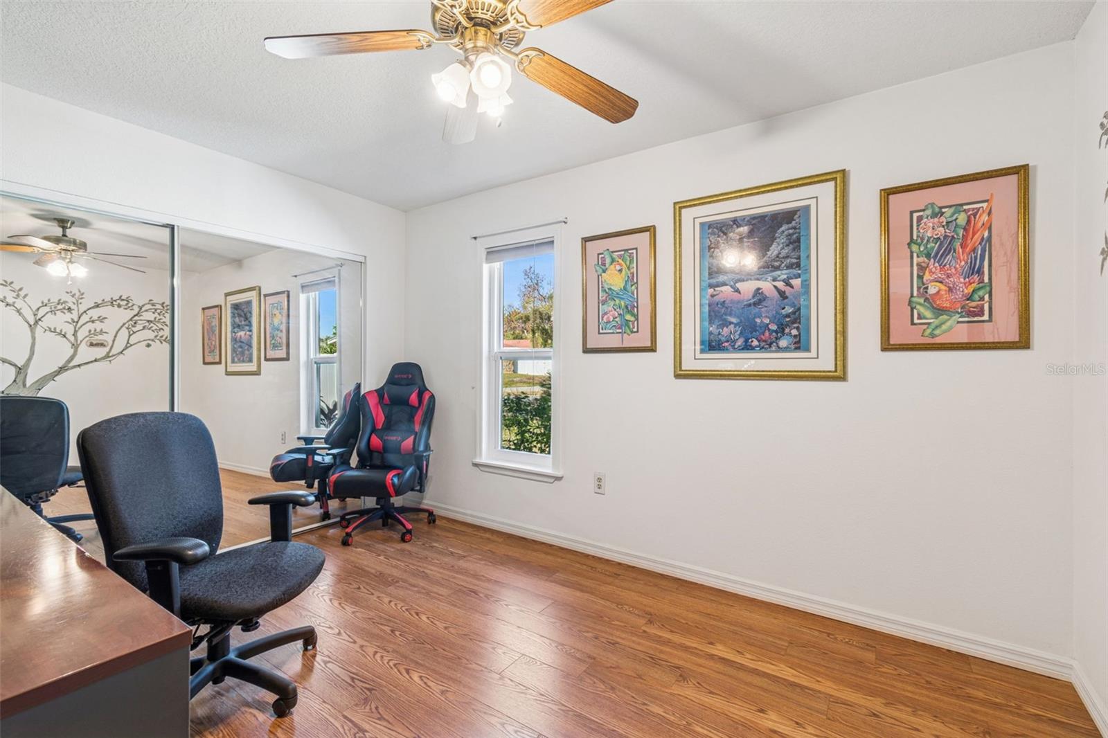 Listing photo id 23 for 11309 112th Court