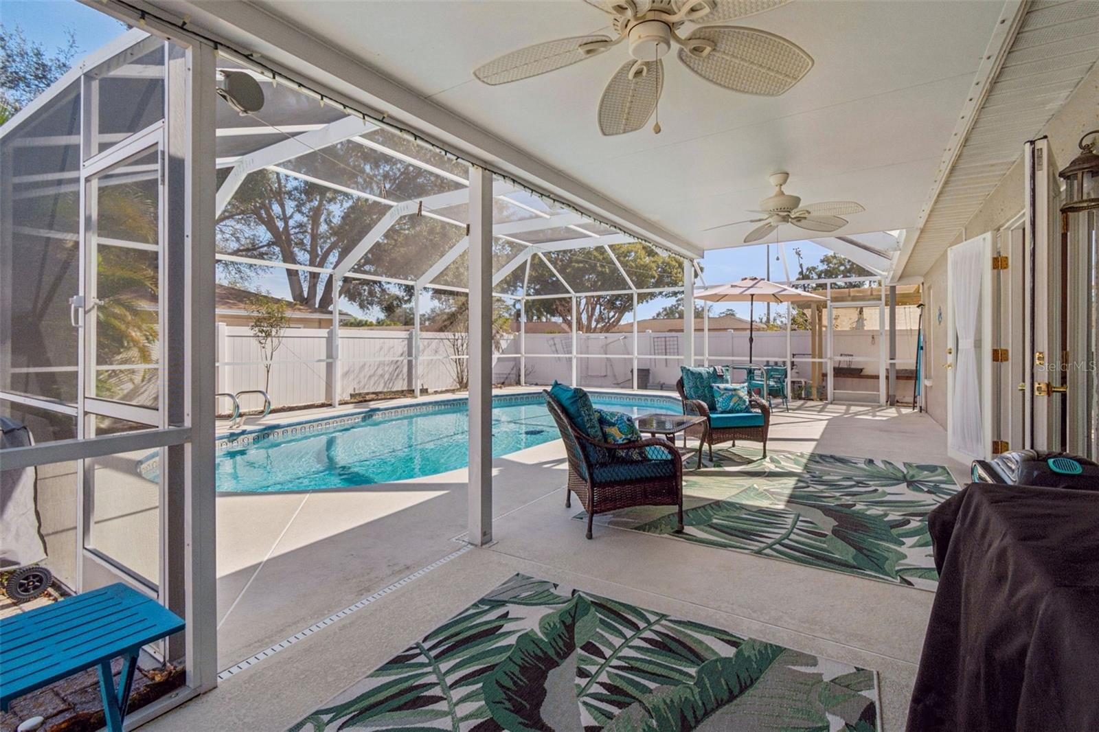 Listing photo id 31 for 11309 112th Court