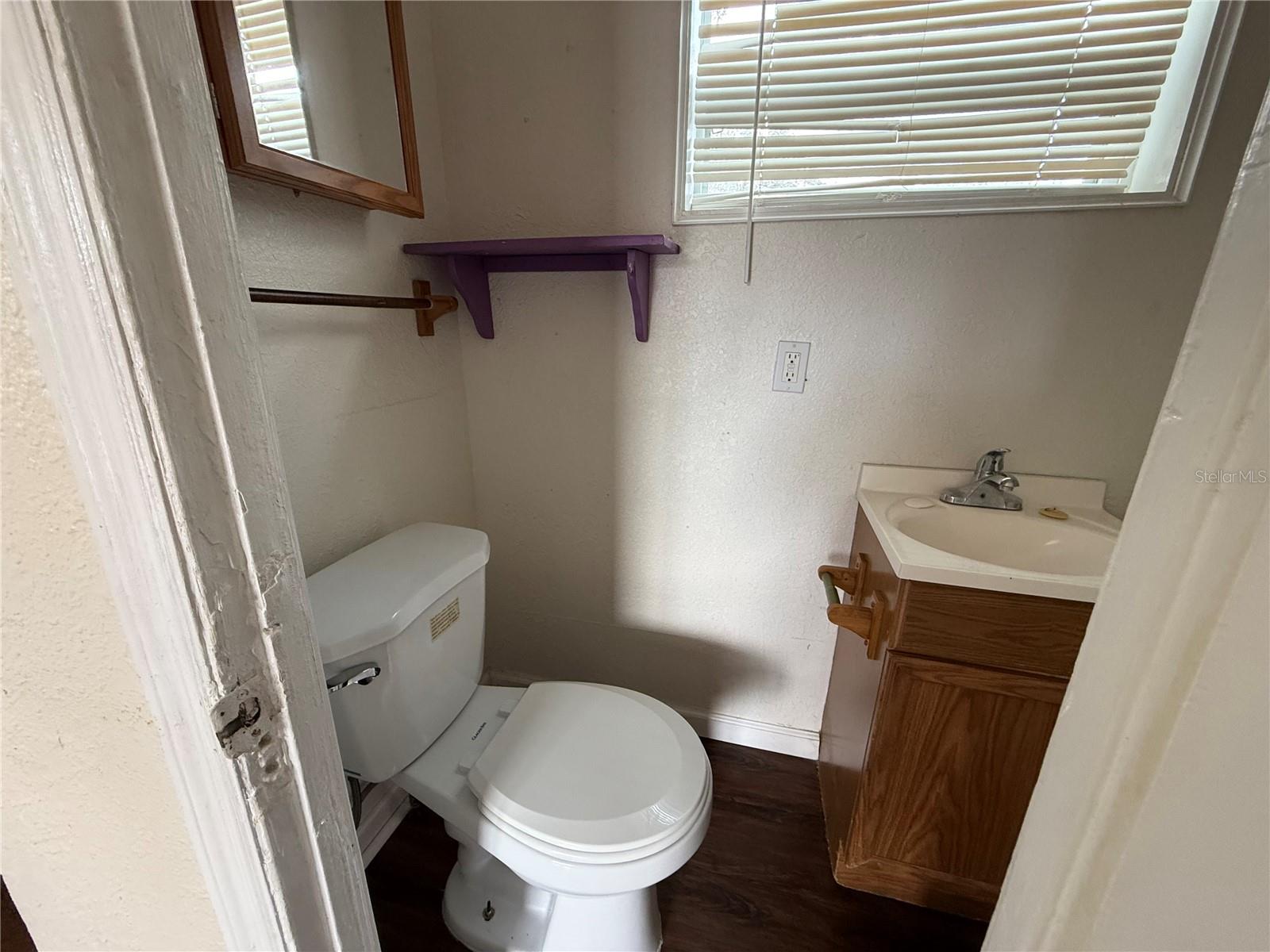 Image 6 of 10 For 610 Marin Luther King Jr Ave