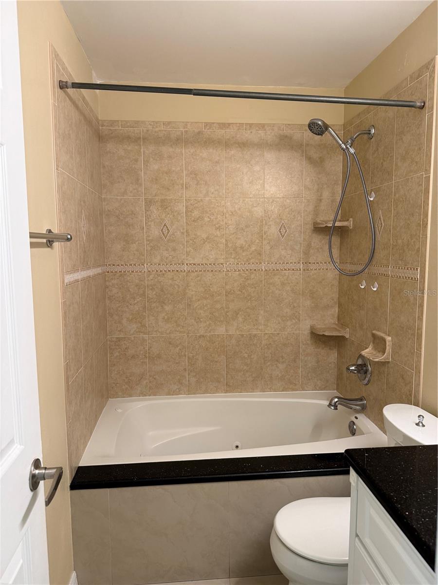 Image 15 of 39 For 11204 Millridge Drive