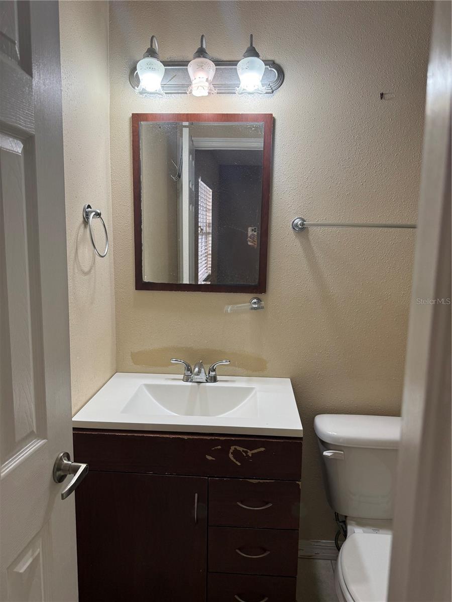 Image 20 of 39 For 11204 Millridge Drive