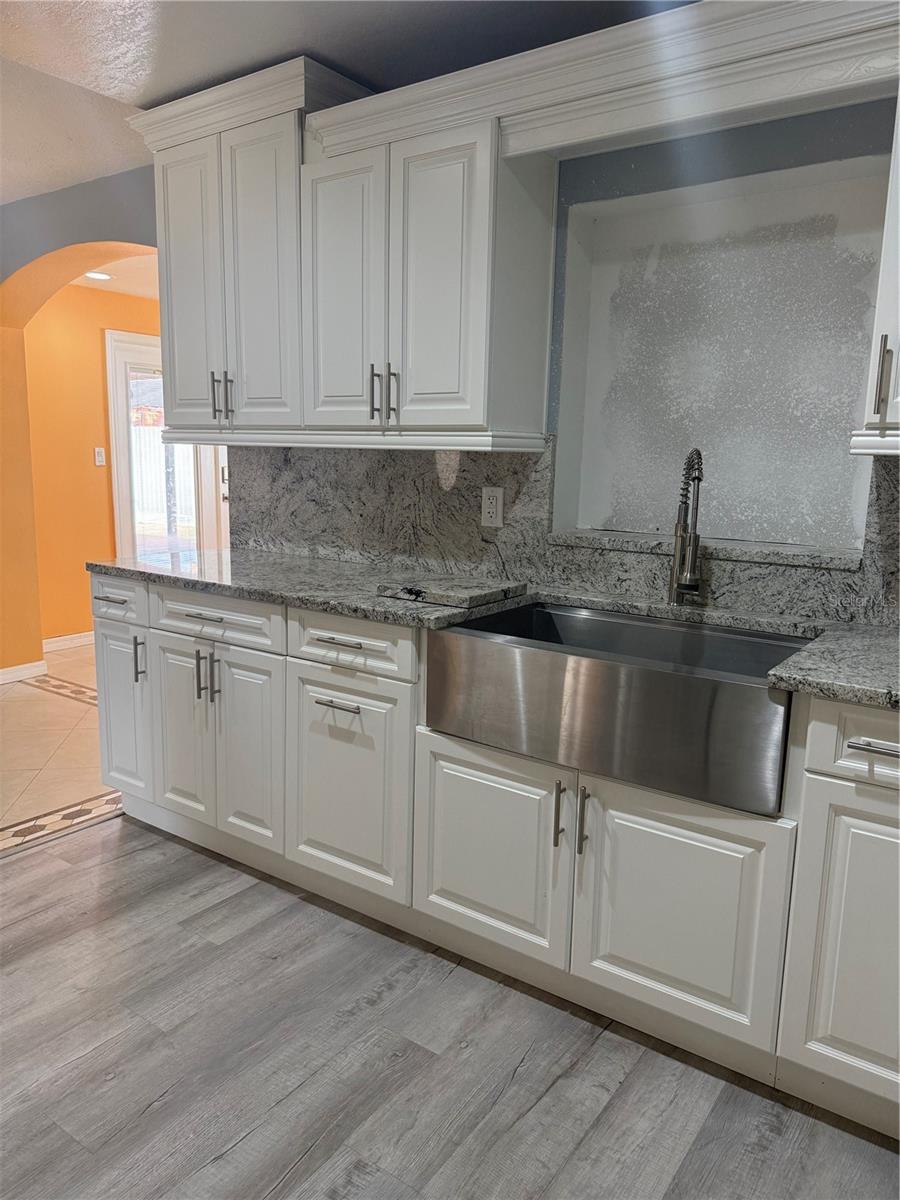 Image 21 of 39 For 11204 Millridge Drive