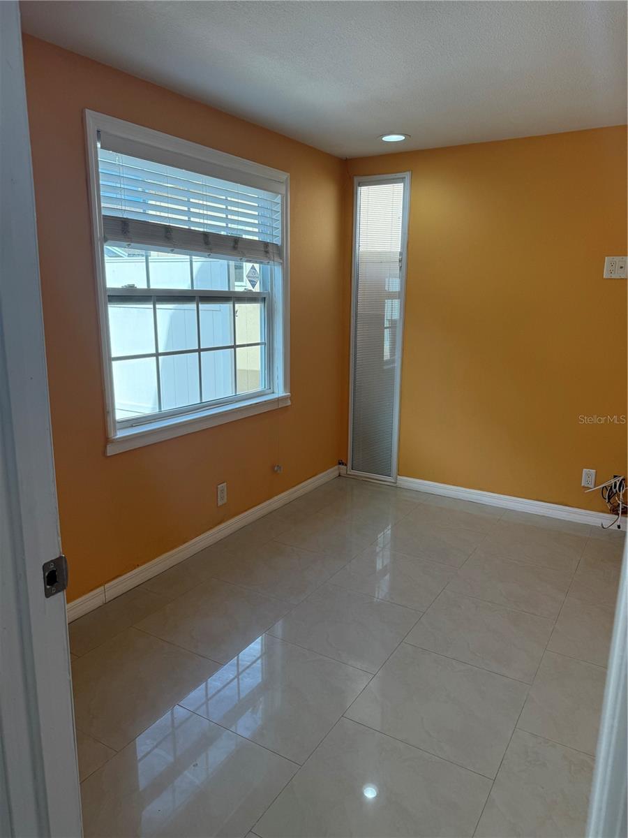 Image 25 of 39 For 11204 Millridge Drive