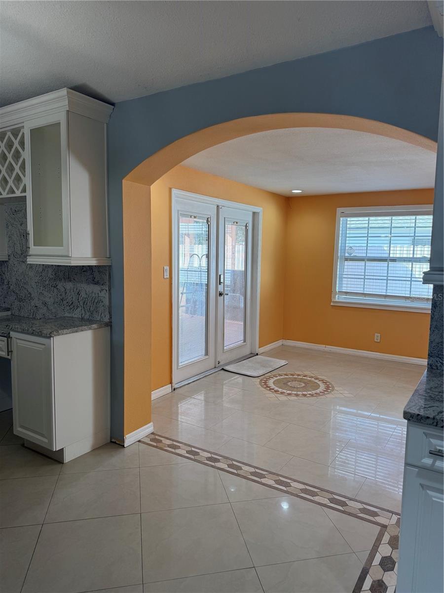 Image 27 of 39 For 11204 Millridge Drive