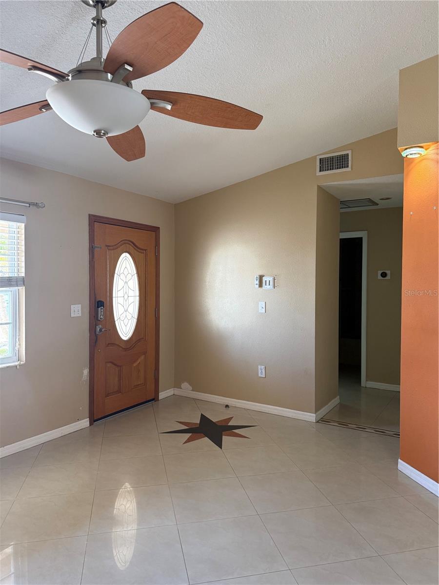 Image 5 of 39 For 11204 Millridge Drive