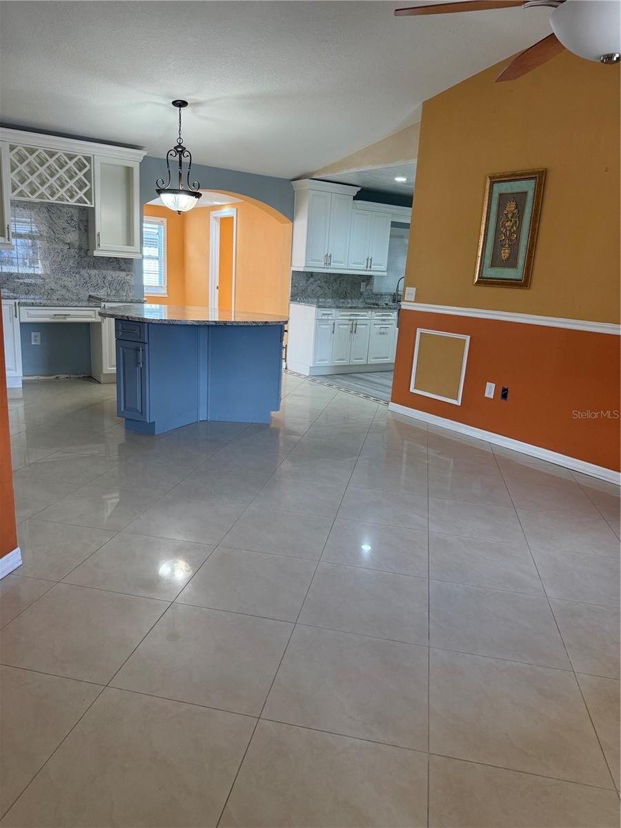 Image 7 of 39 For 11204 Millridge Drive