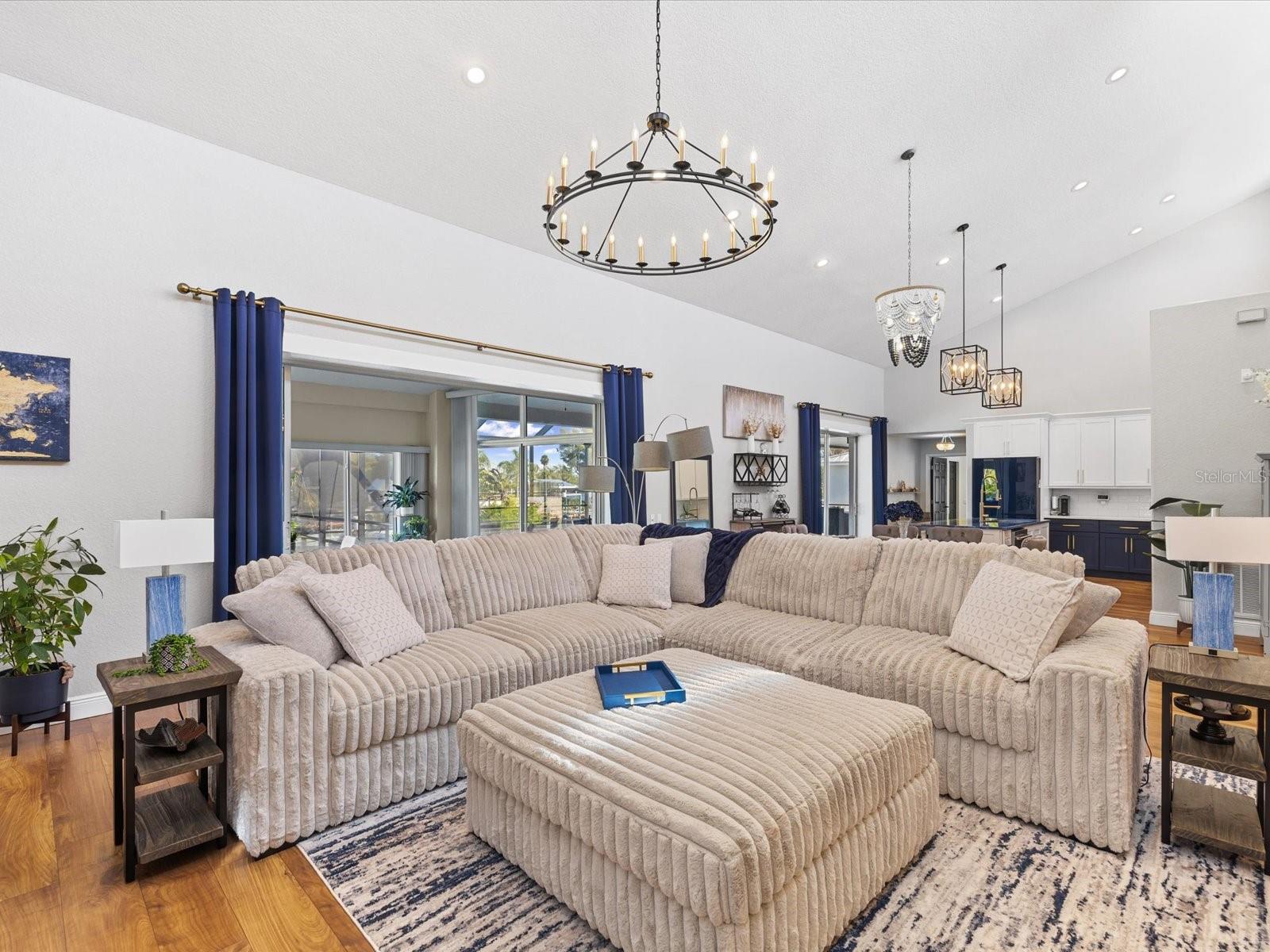 Image 11 of 71 For 617 Kingston Court