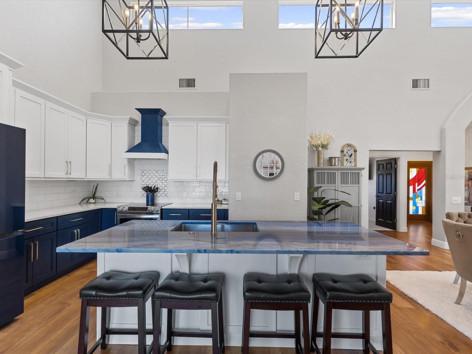 Image 17 of 71 For 617 Kingston Court