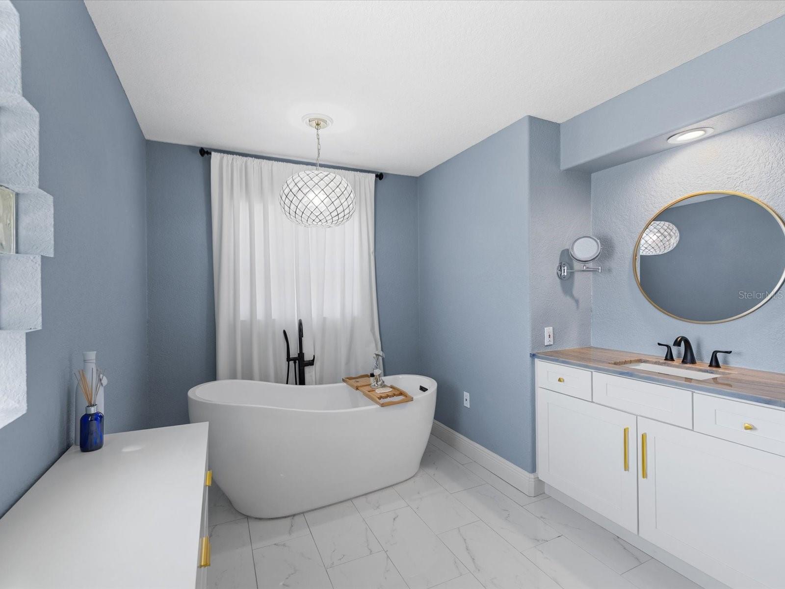 Image 27 of 71 For 617 Kingston Court