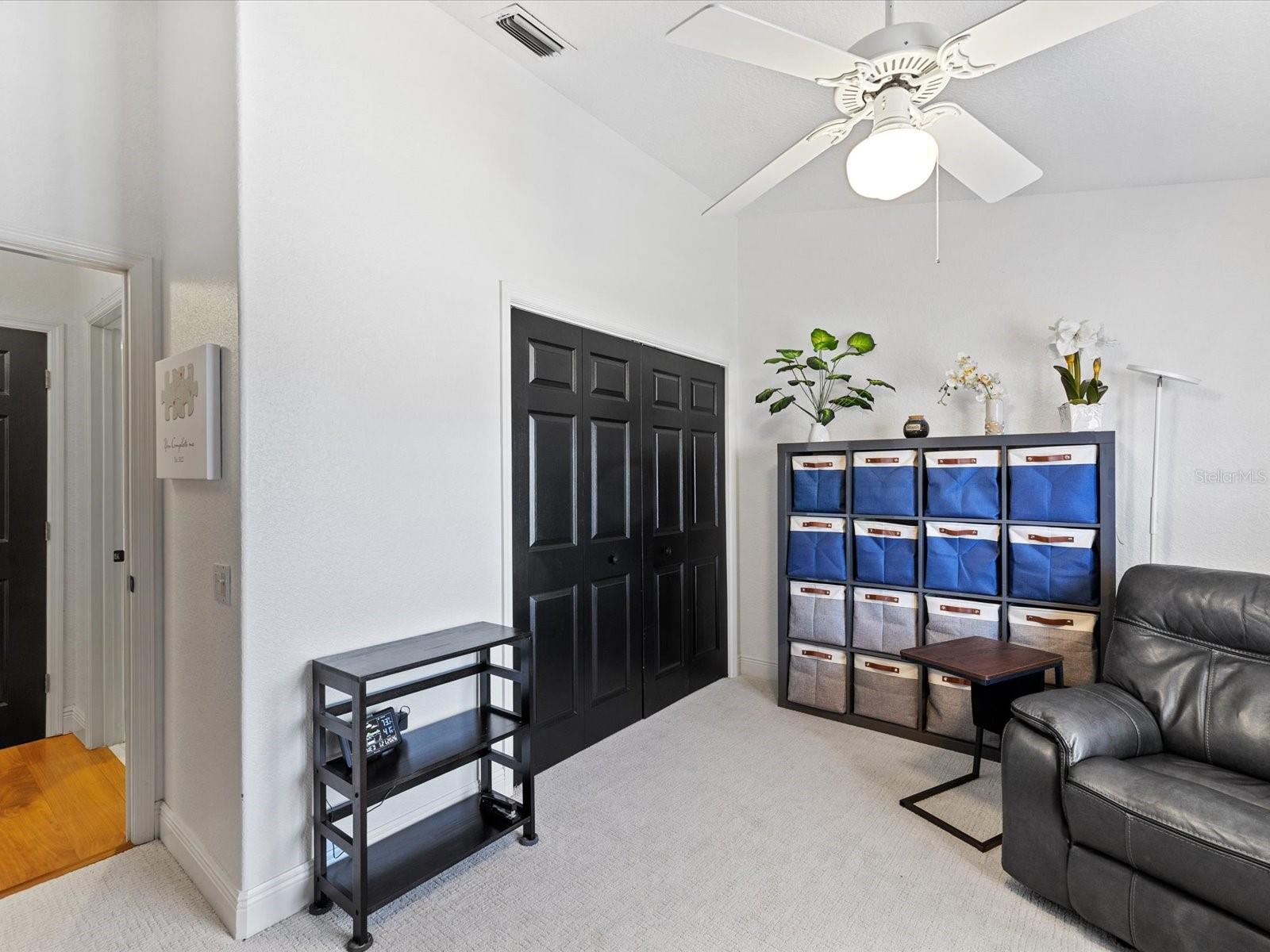 Image 33 of 71 For 617 Kingston Court