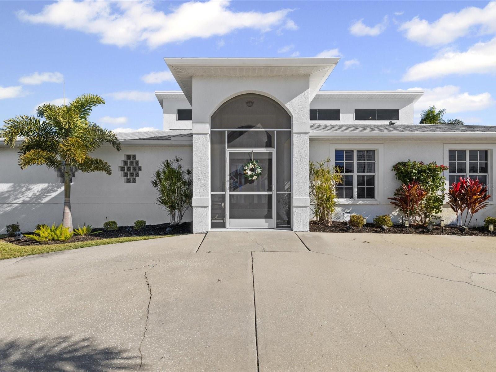 Image 5 of 71 For 617 Kingston Court