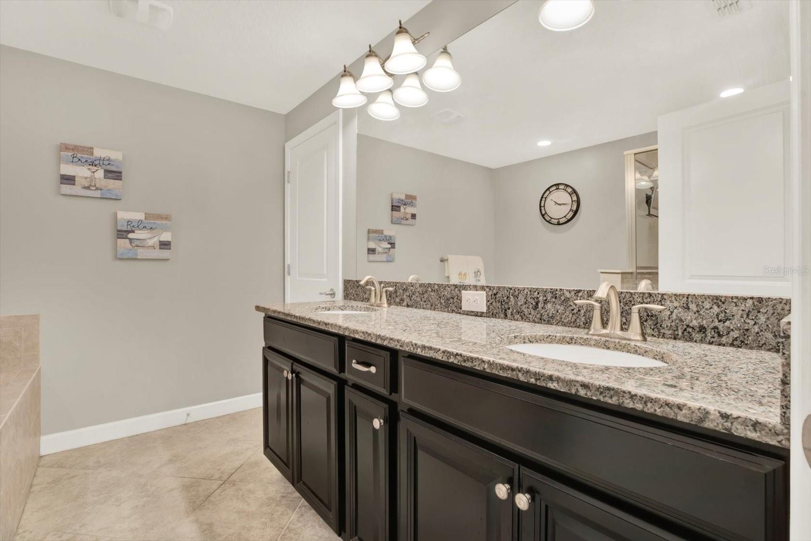 Image 16 of 38 For 17358 Old Tobacco Road