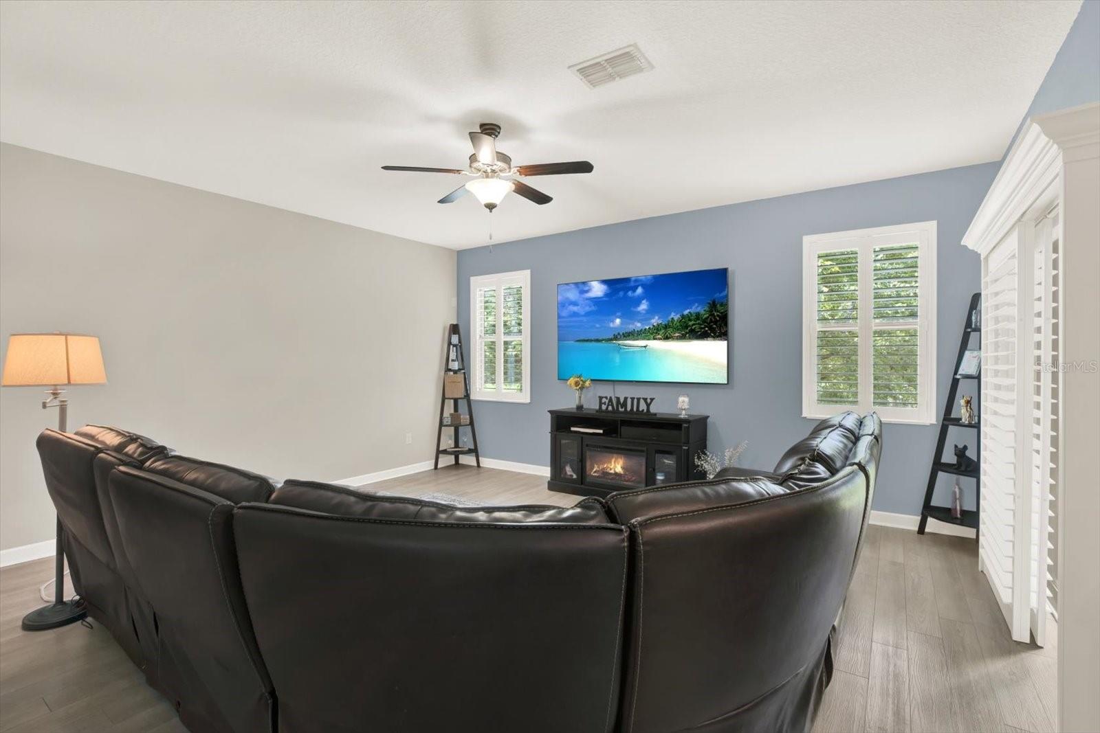 Image 9 of 38 For 17358 Old Tobacco Road