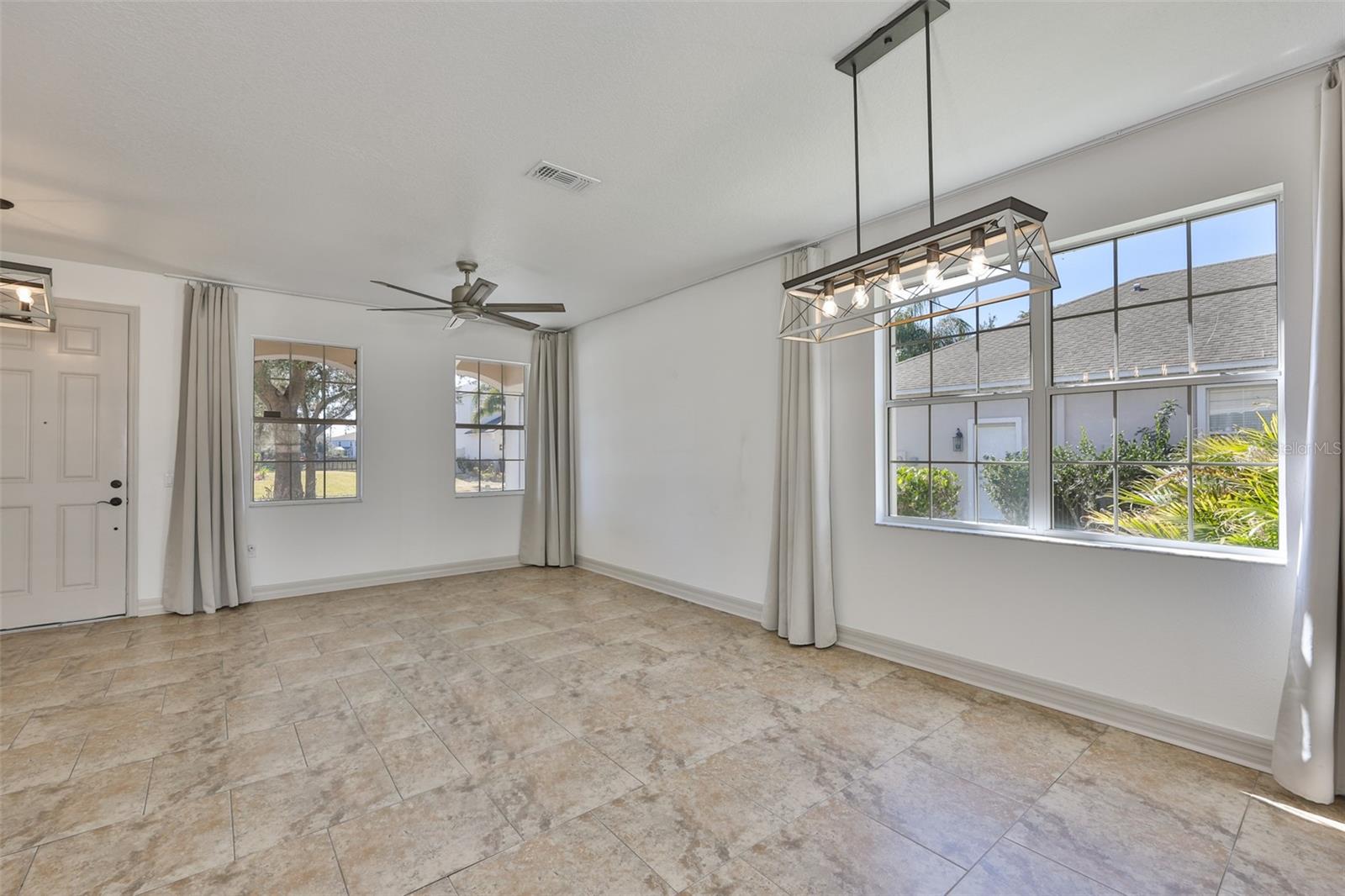 Image 11 of 76 For 5412 Hammock View Lane