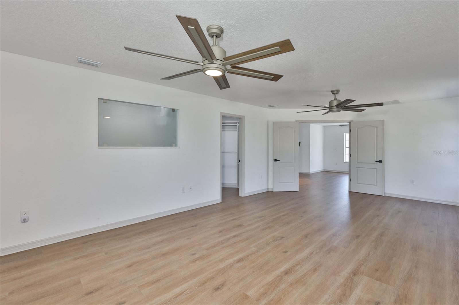 Image 25 of 76 For 5412 Hammock View Lane