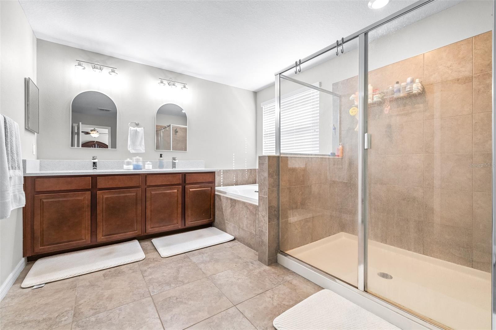 Image 26 of 63 For 8132 Seagarden Lane