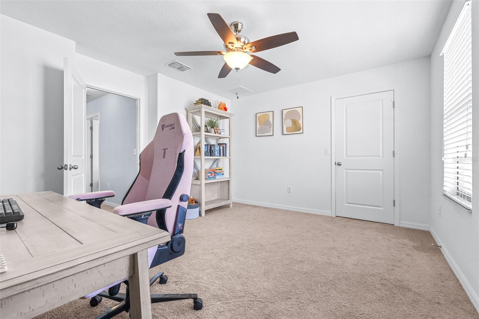 Image 36 of 63 For 8132 Seagarden Lane