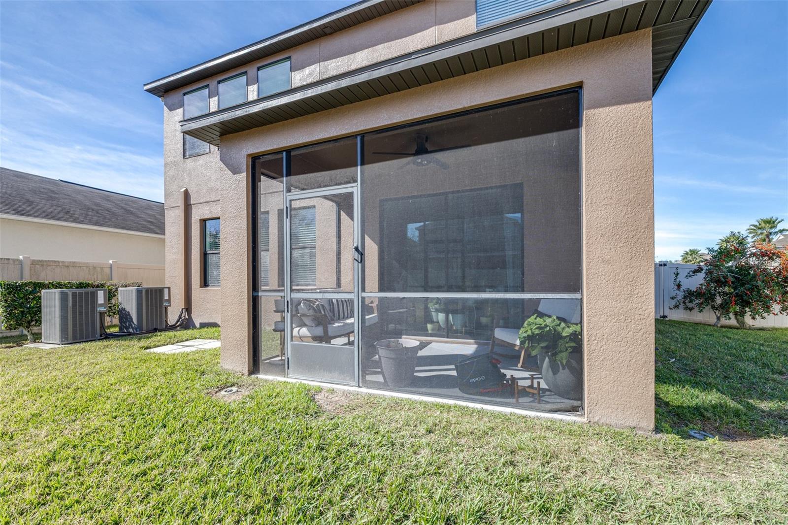 Image 43 of 63 For 8132 Seagarden Lane