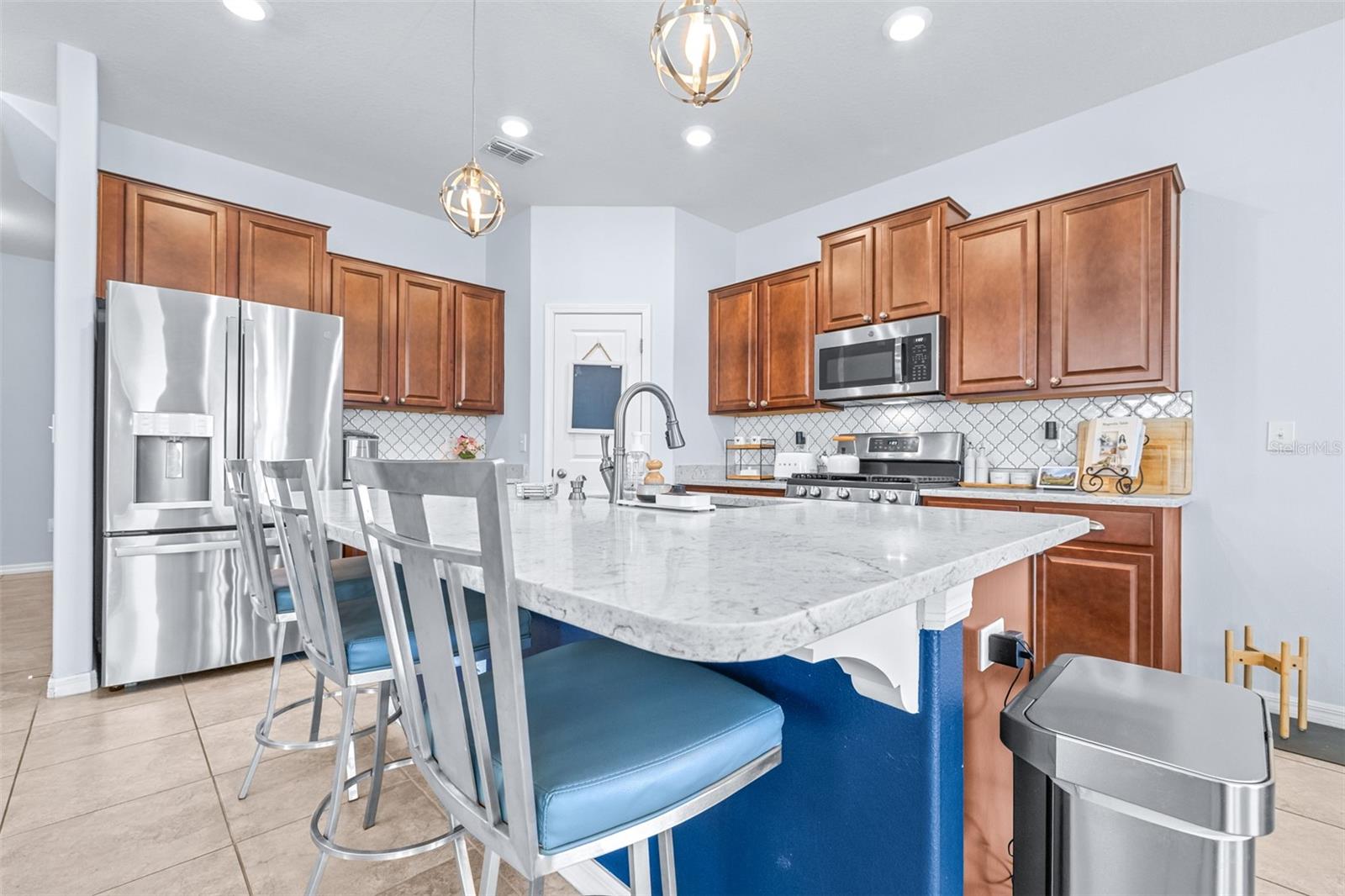 Image 8 of 63 For 8132 Seagarden Lane