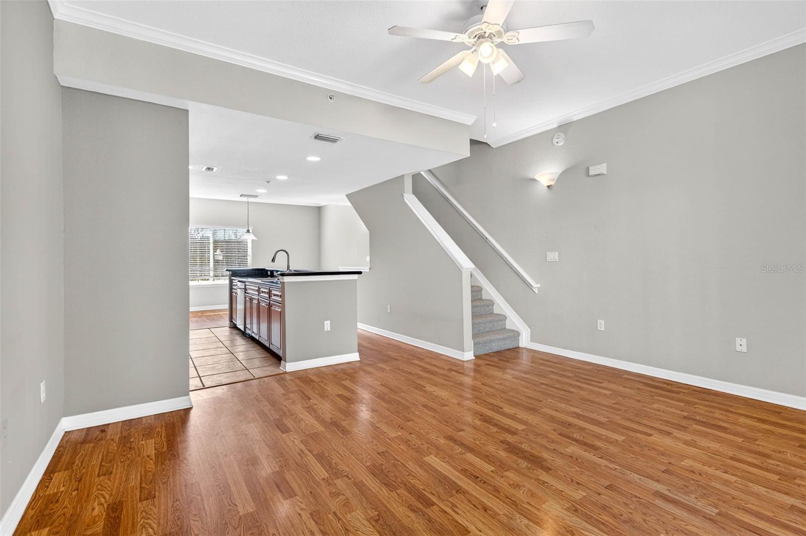 Image 18 of 50 For 9739 Meadow Field Circle