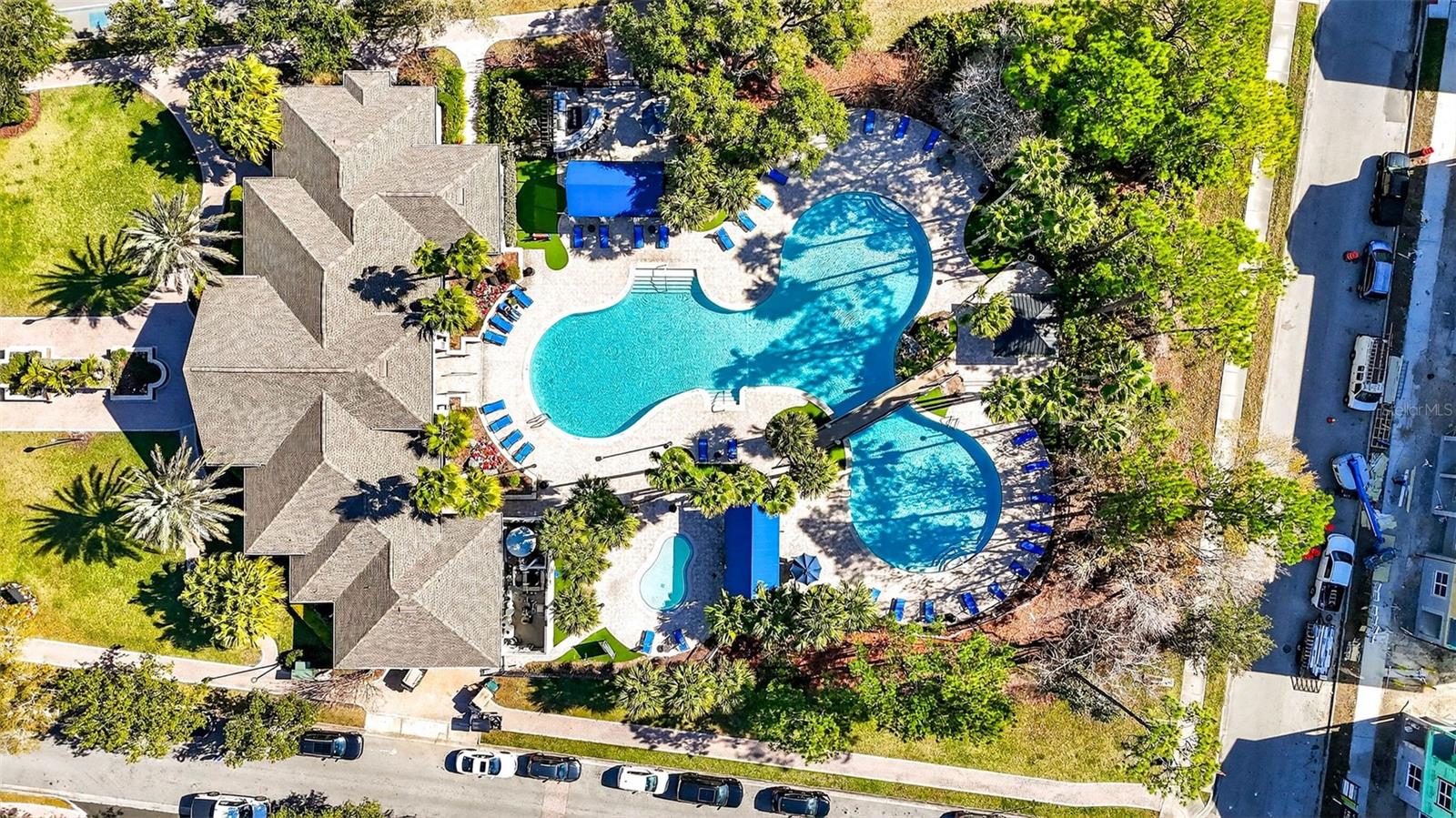 Image 40 of 50 For 9739 Meadow Field Circle