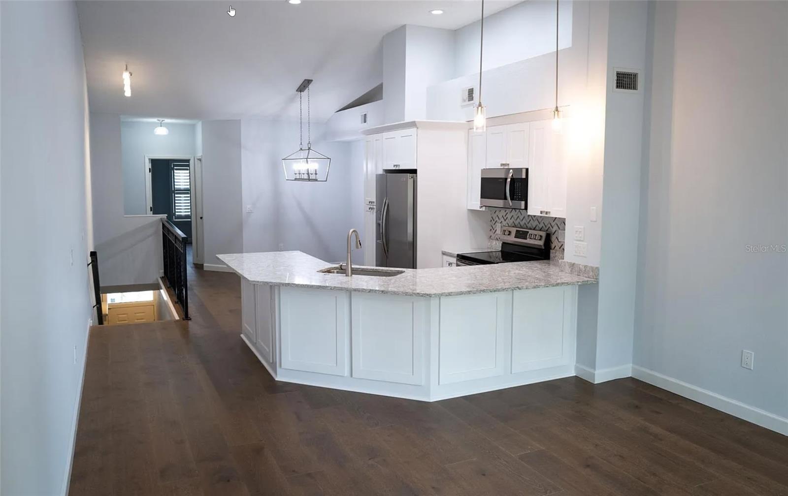 Image 5 of 17 For 1008 Normandy Trace Road 1008