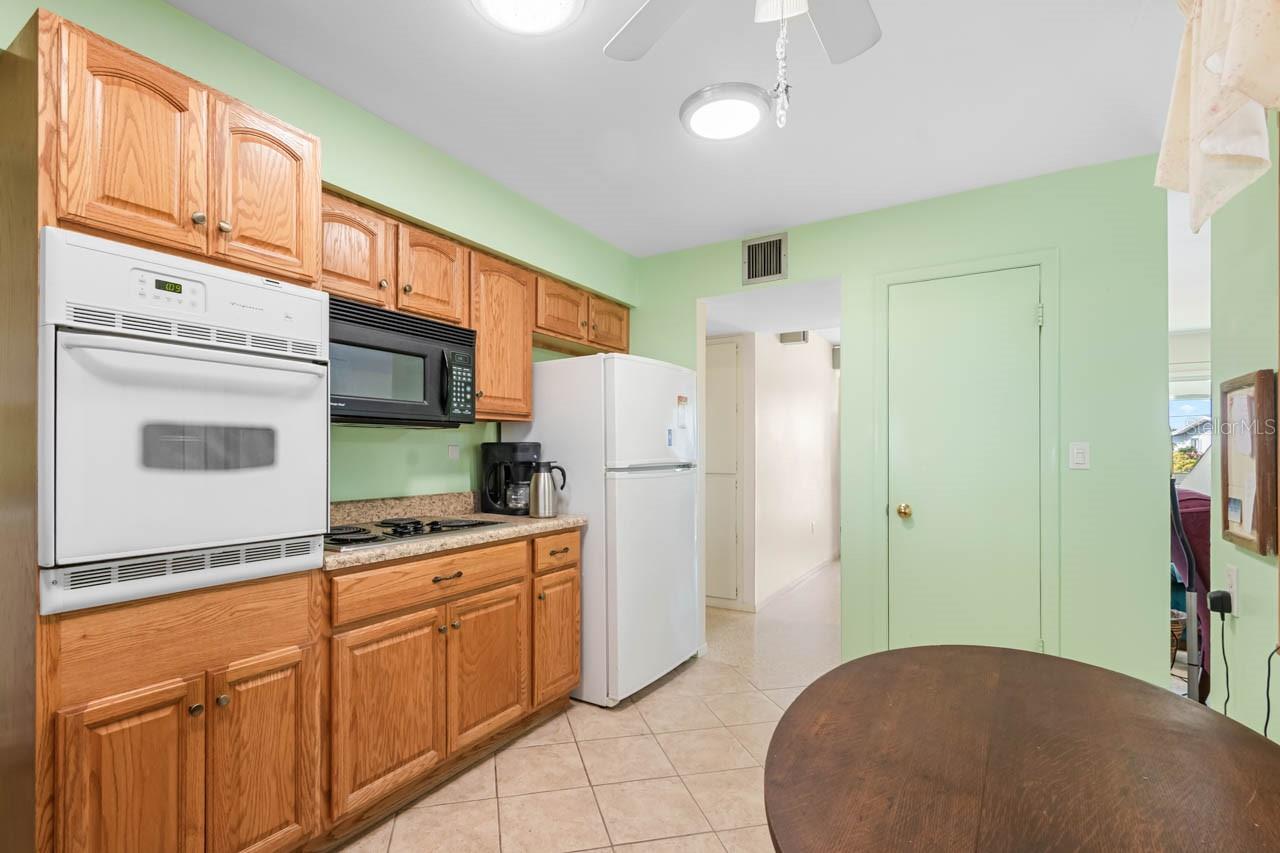 Image 10 of 37 For 1001 Augusta Drive