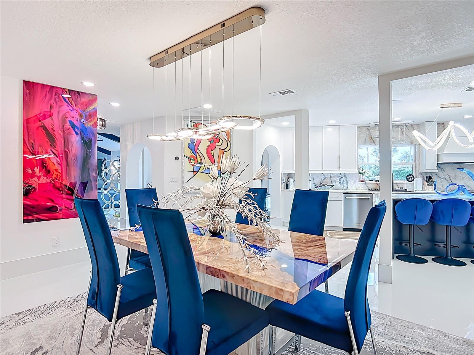 Image 14 of 74 For 823 Kings Bay Drive