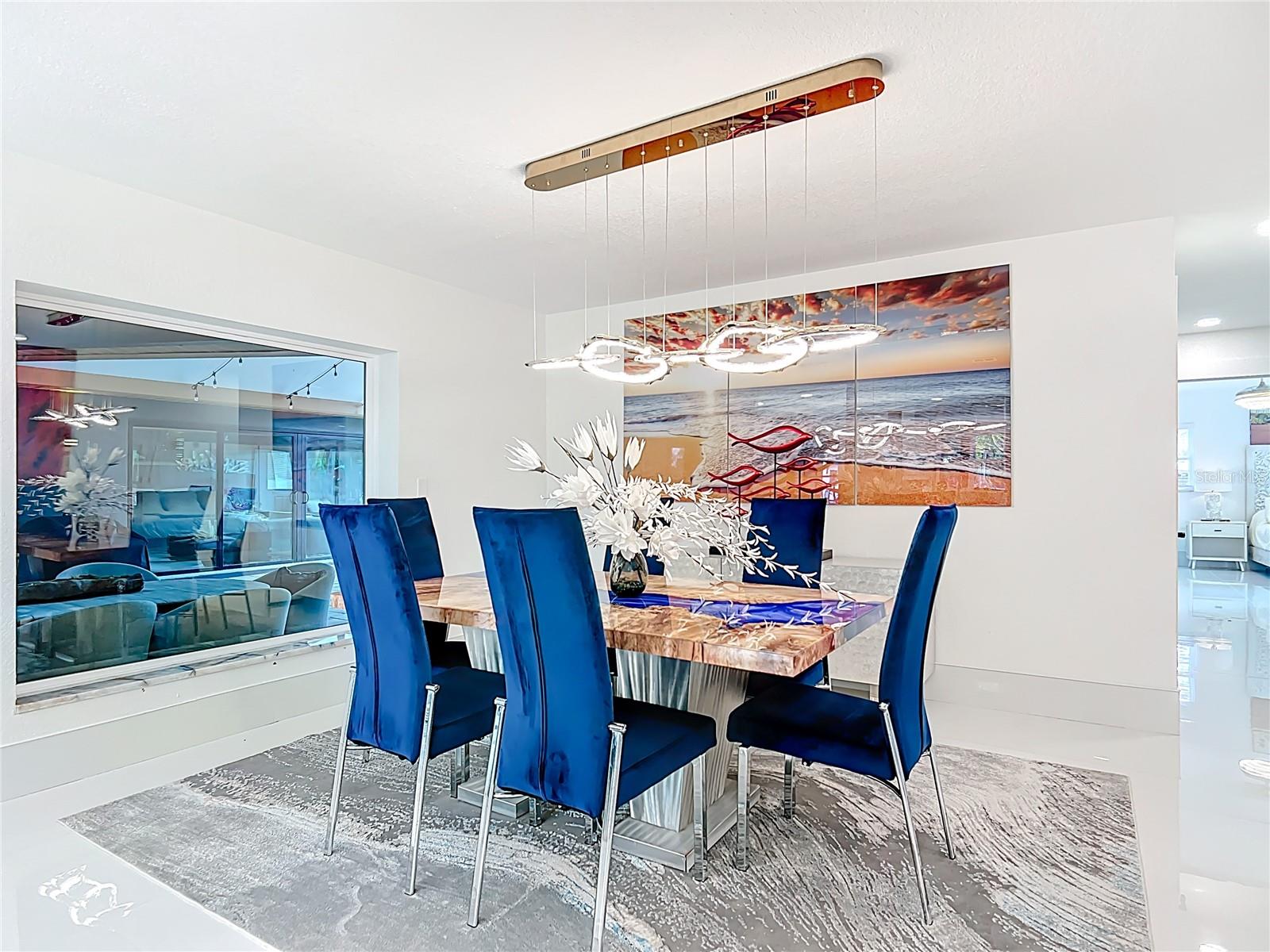 Image 15 of 74 For 823 Kings Bay Drive