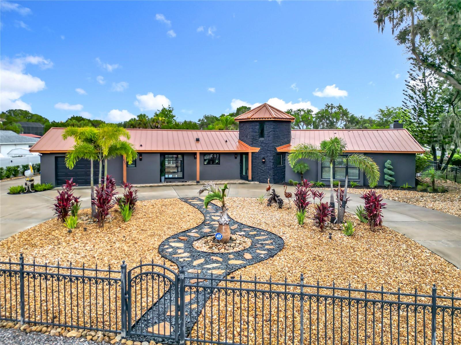 Image 2 of 74 For 823 Kings Bay Drive