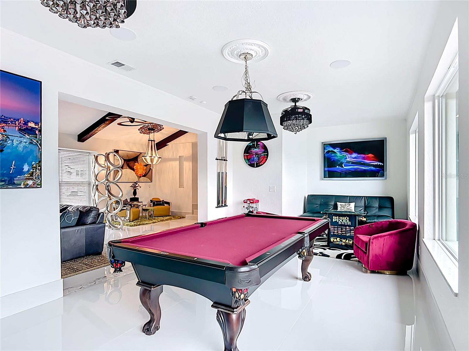 Image 27 of 74 For 823 Kings Bay Drive