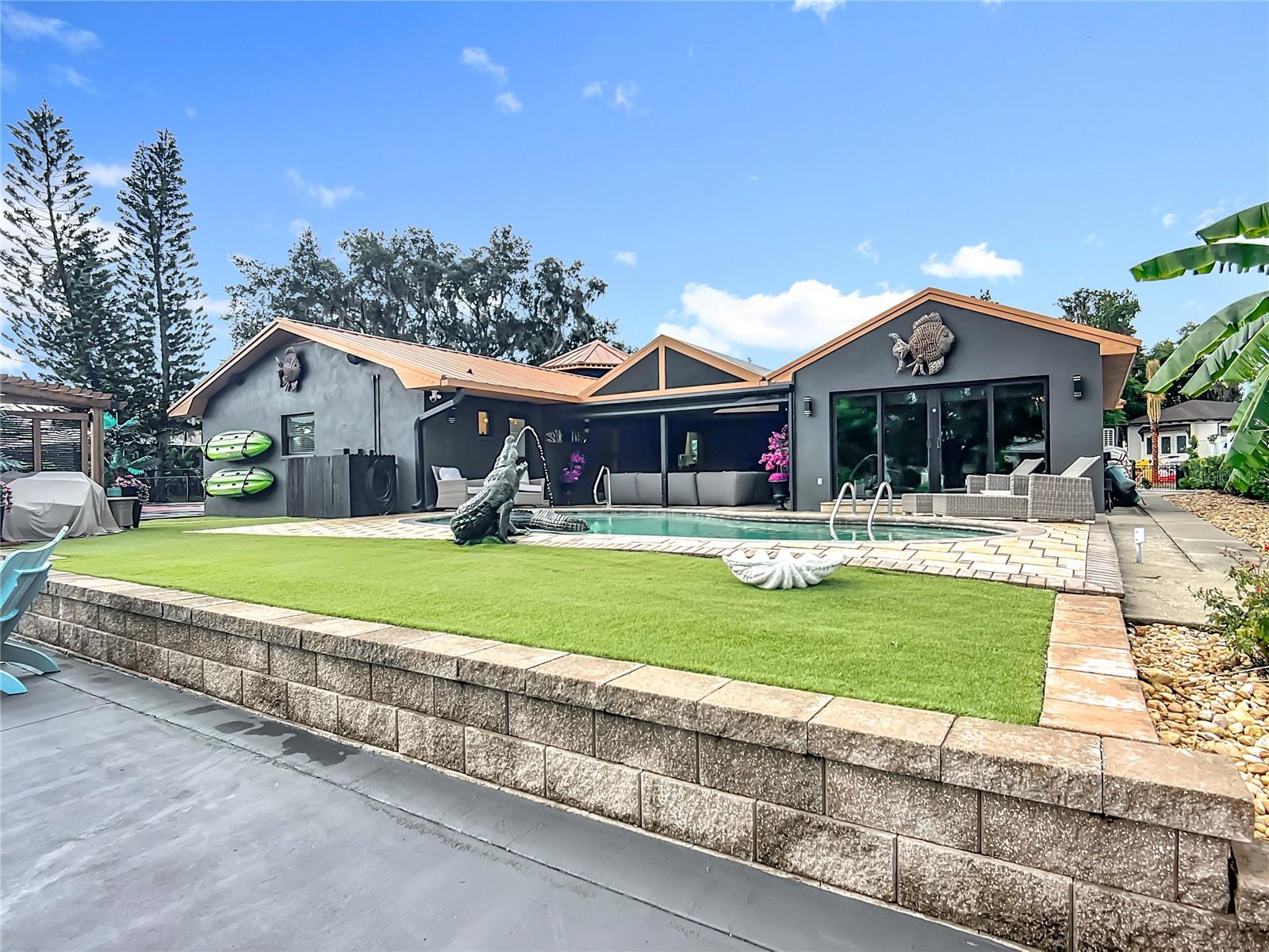 Image 57 of 74 For 823 Kings Bay Drive