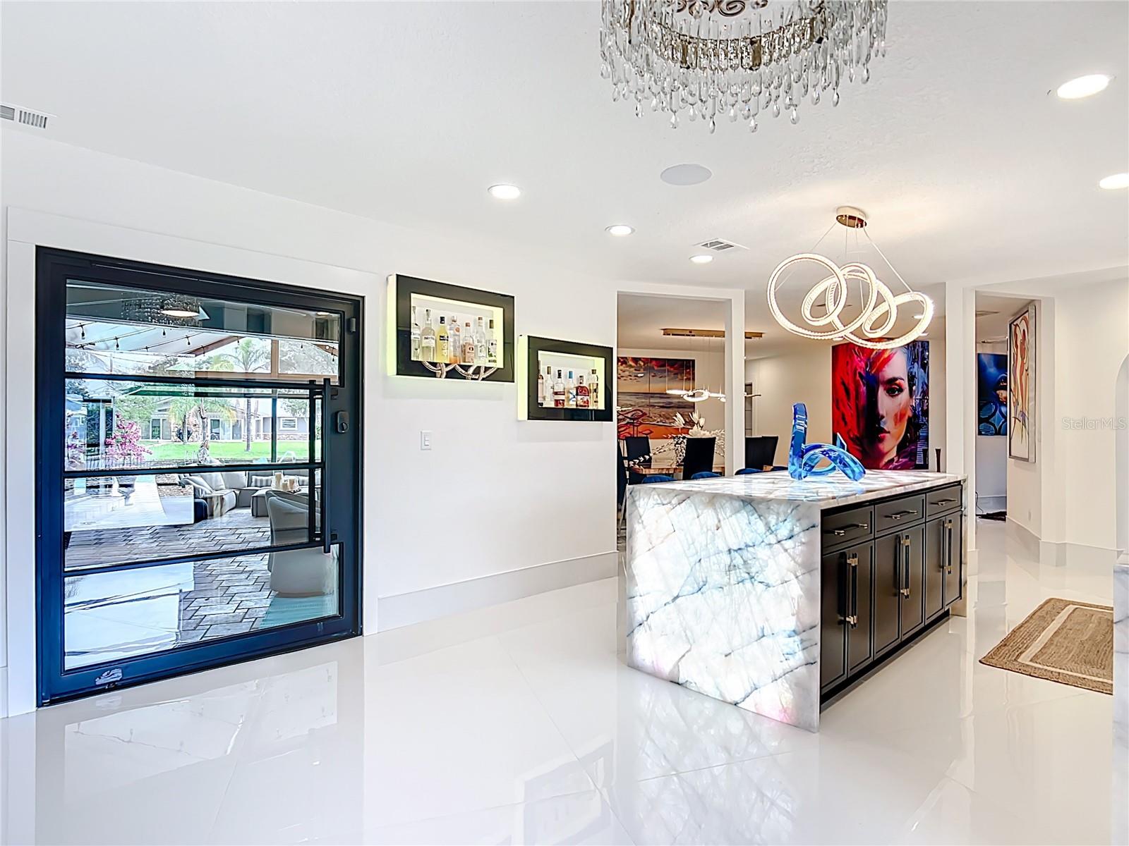 Image 7 of 74 For 823 Kings Bay Drive