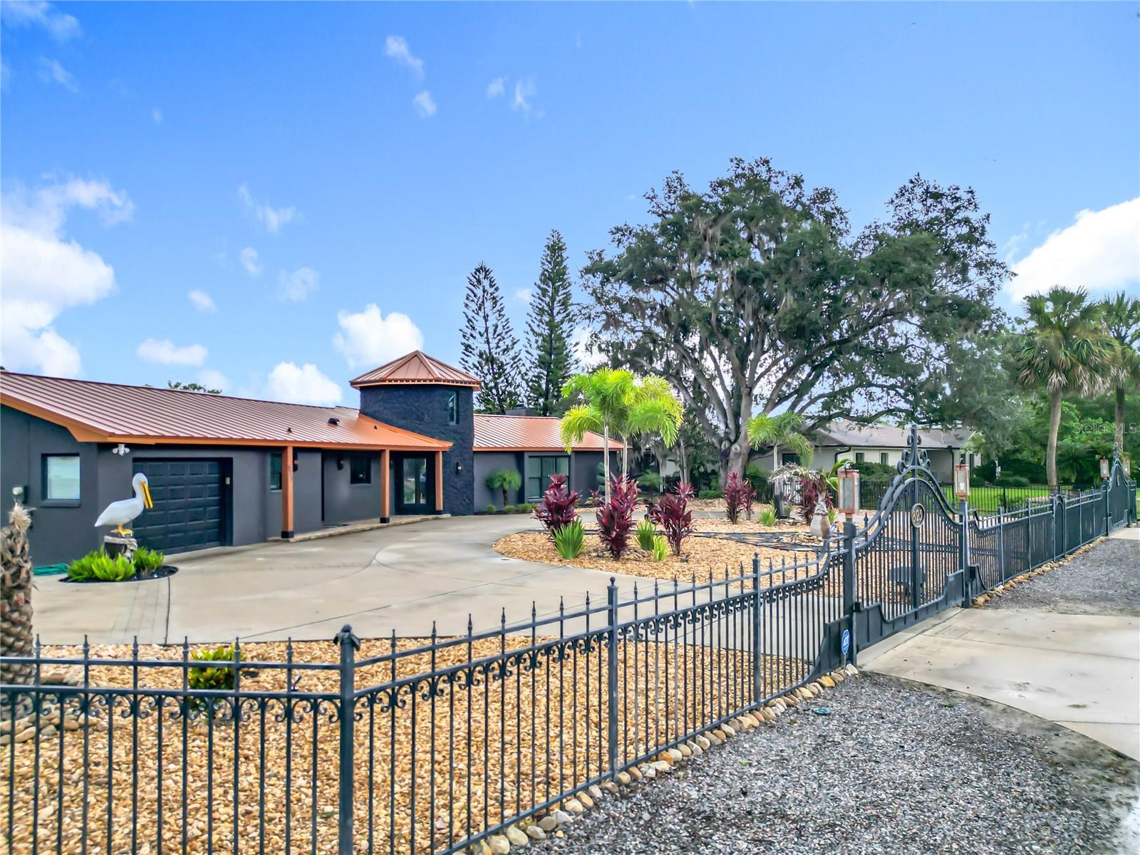 Image 73 of 74 For 823 Kings Bay Drive