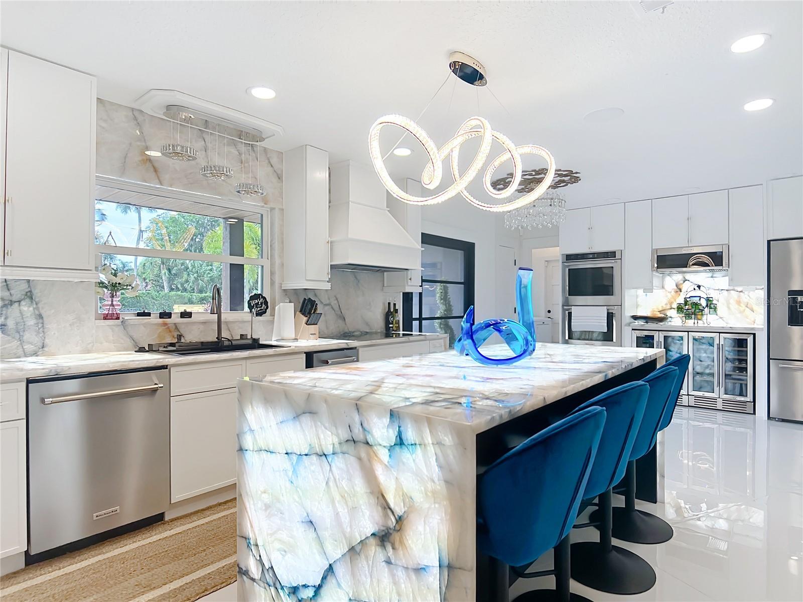 Image 9 of 74 For 823 Kings Bay Drive