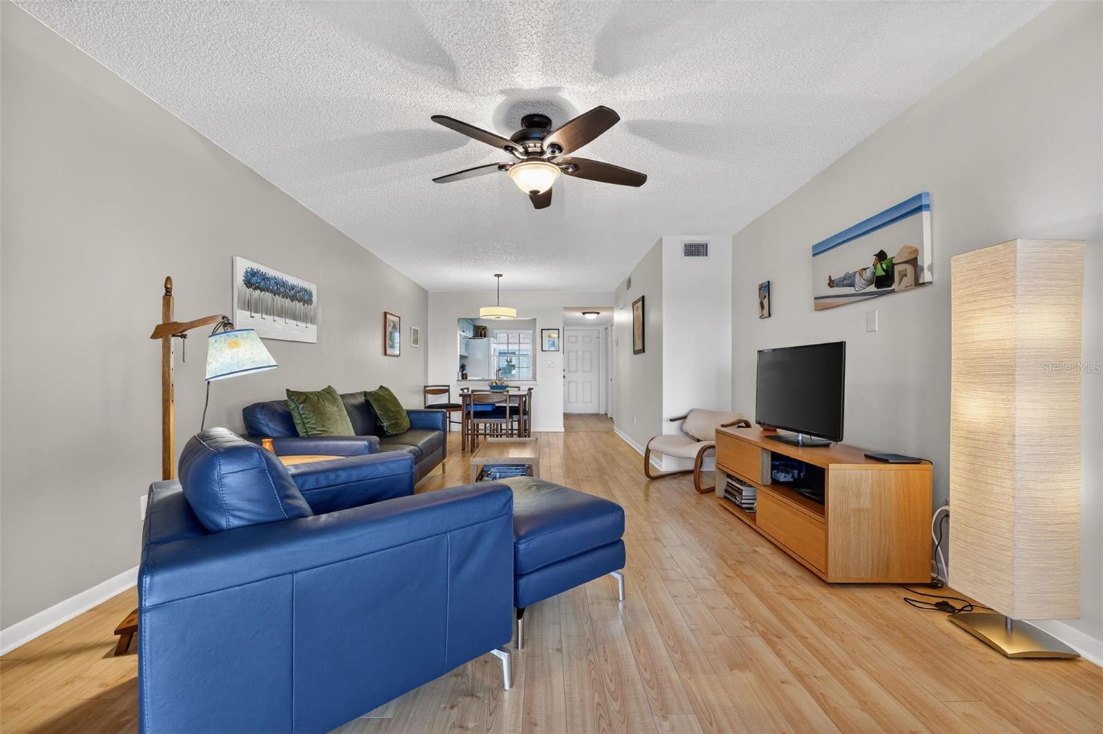 Image 13 of 34 For 1438 Millstream Lane 105