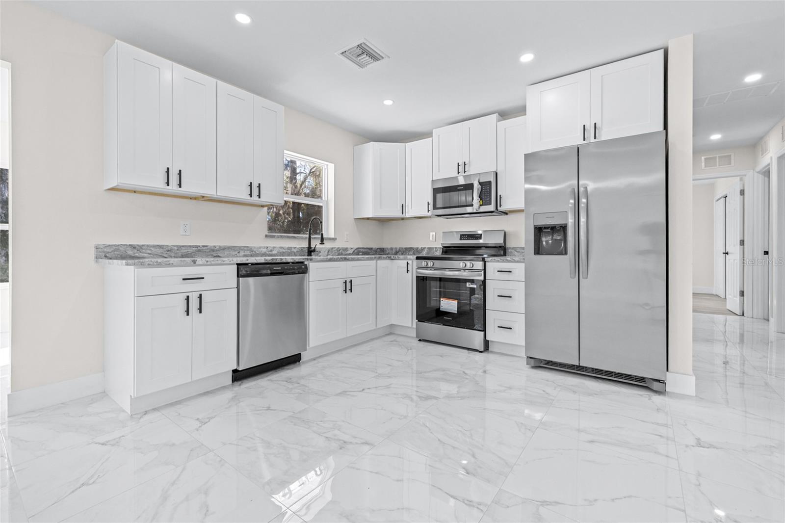 Image 10 of 40 For 34534 Orchid Parkway