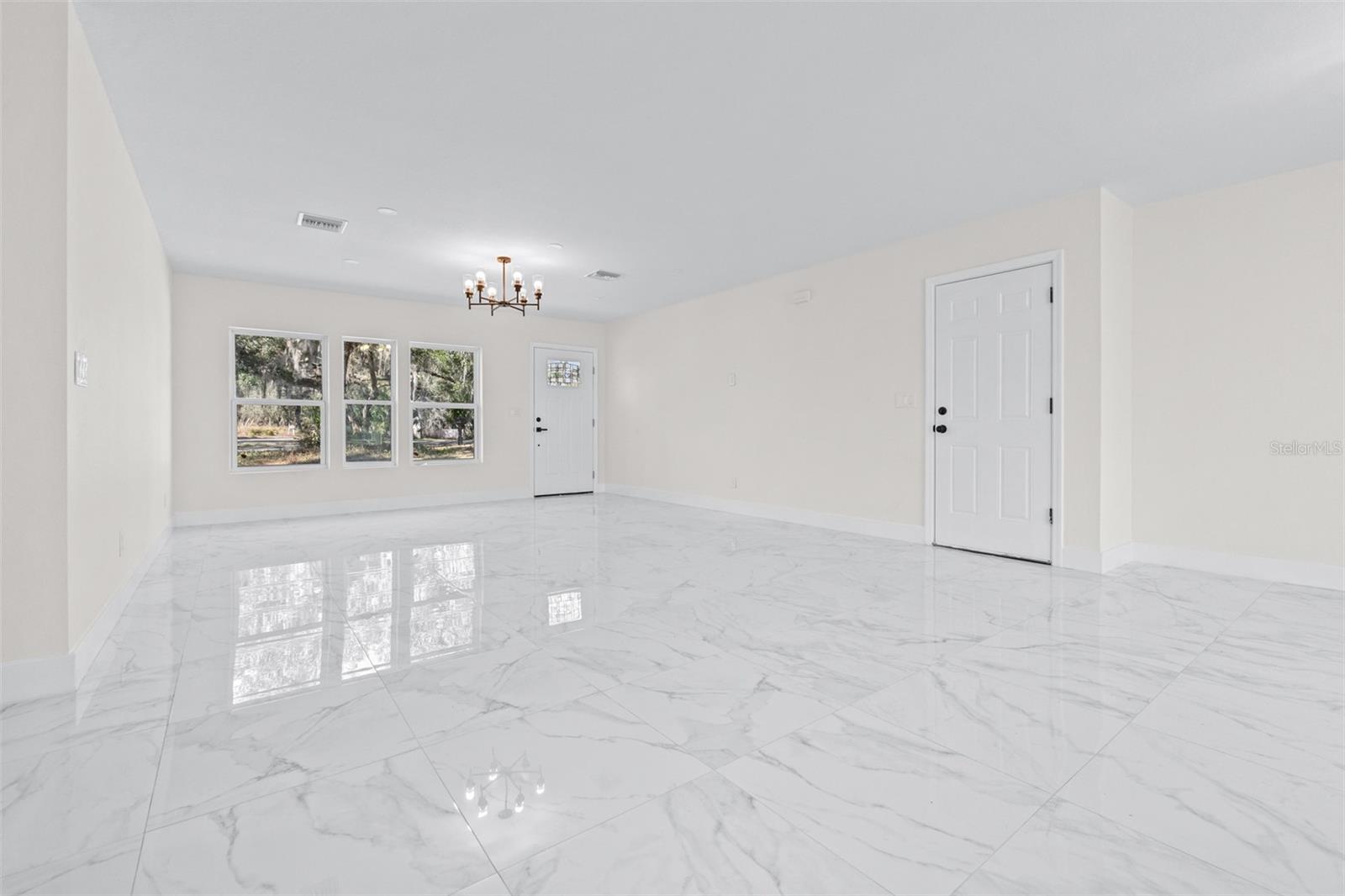 Image 14 of 40 For 34534 Orchid Parkway