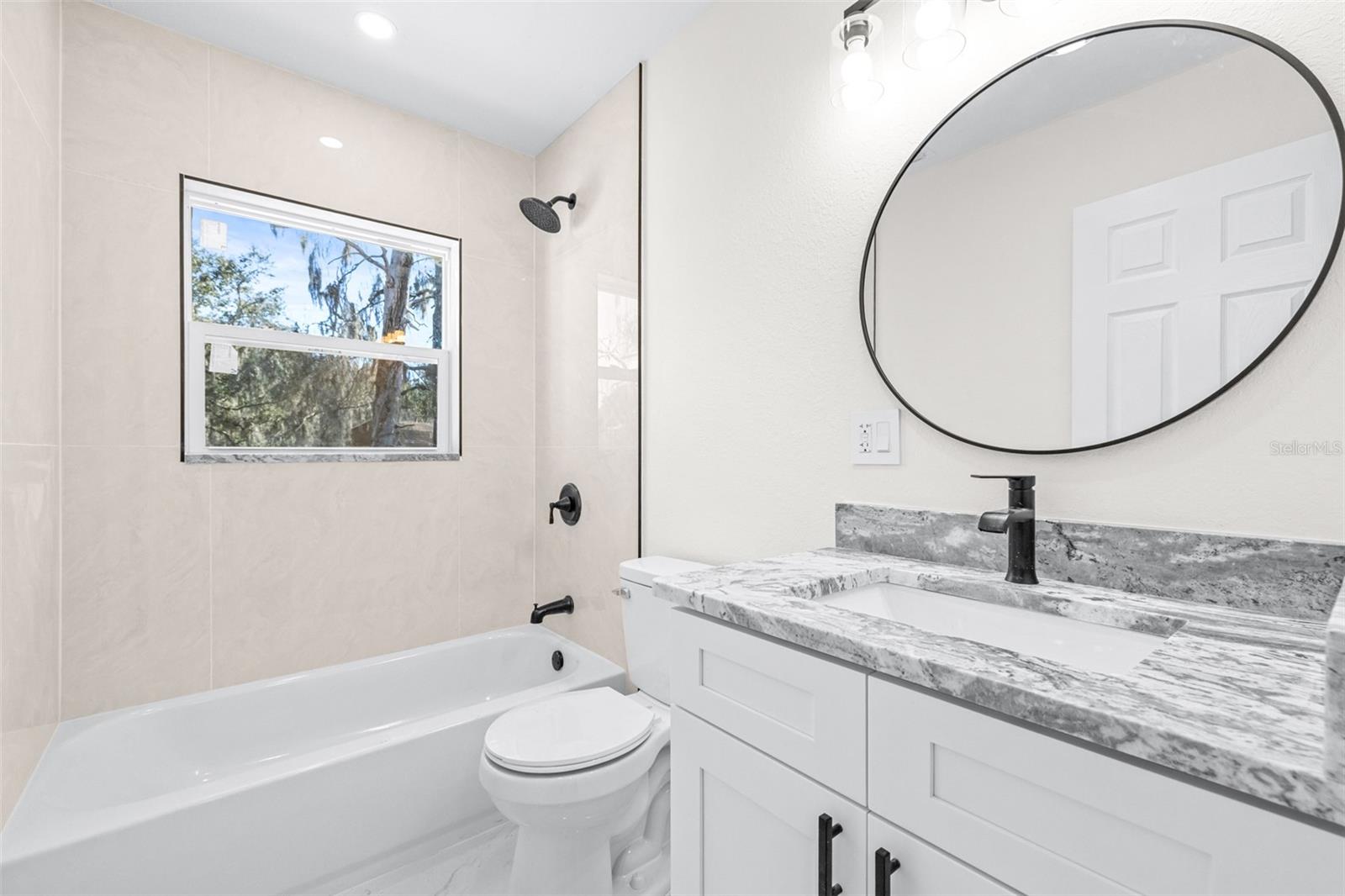 Image 17 of 40 For 34534 Orchid Parkway