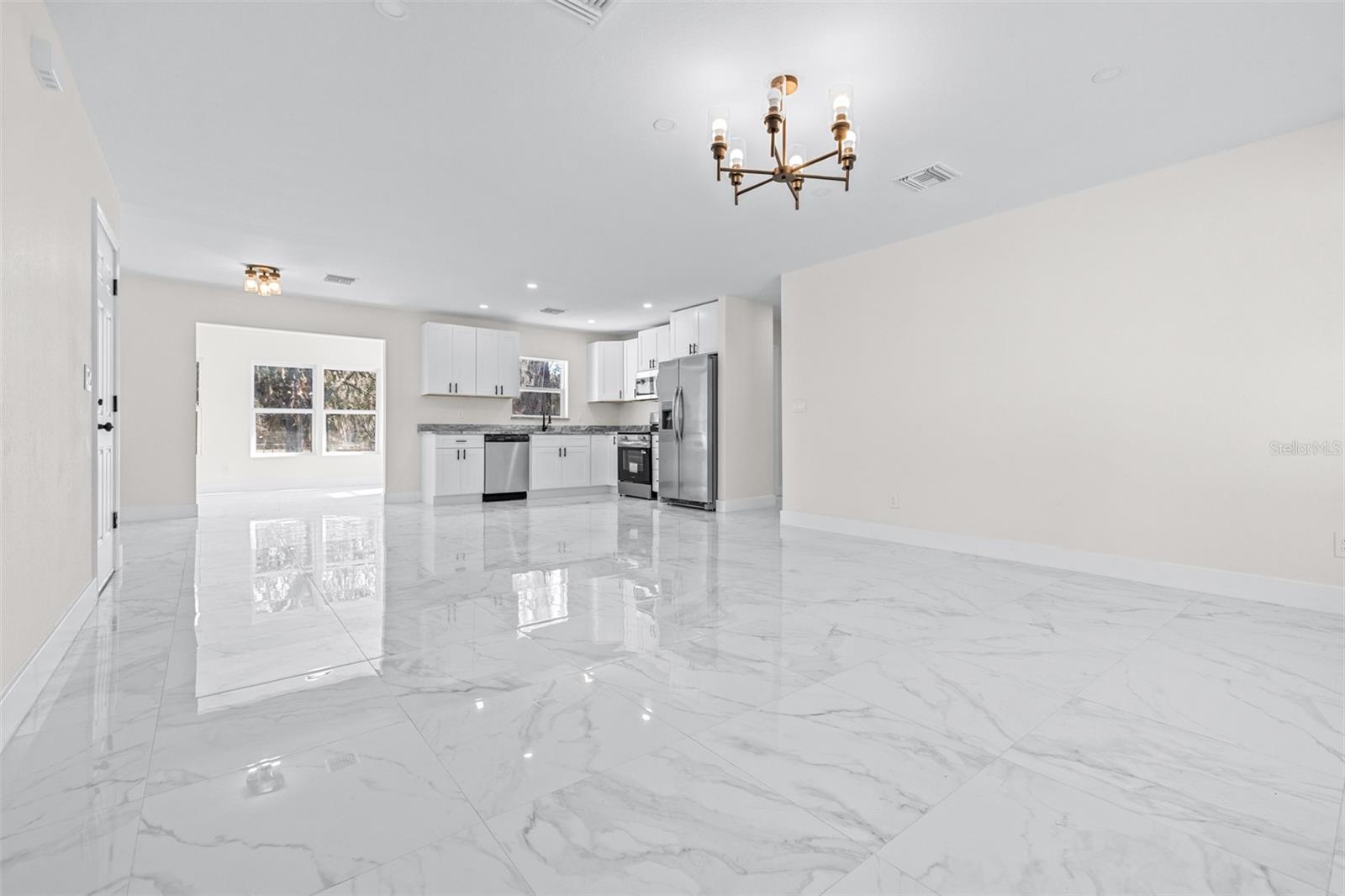 Image 5 of 40 For 34534 Orchid Parkway